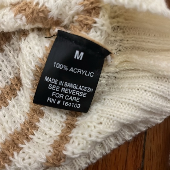 Lu NYC Cream tan striped sweater, M - Picture 3 of 6